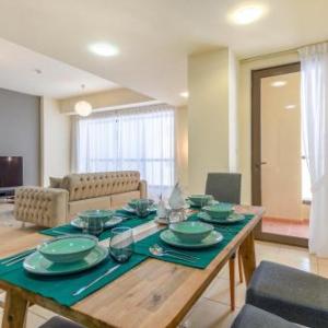 Beach and City Lifestyle in 2 Bed Holiday Home JBR 