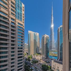 Elegant 1 Bedroom Apartment Burj Khalifa View Boulevard Central 